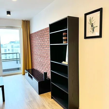 Konstruktorska 7 * وارسو